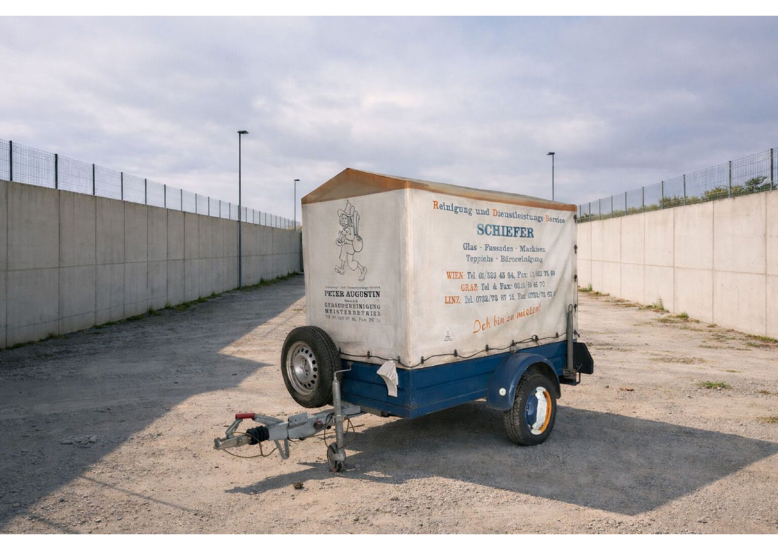 Anhänger 800 kg gebremst – robuster PKW-Anhänger für Transport & Umzug